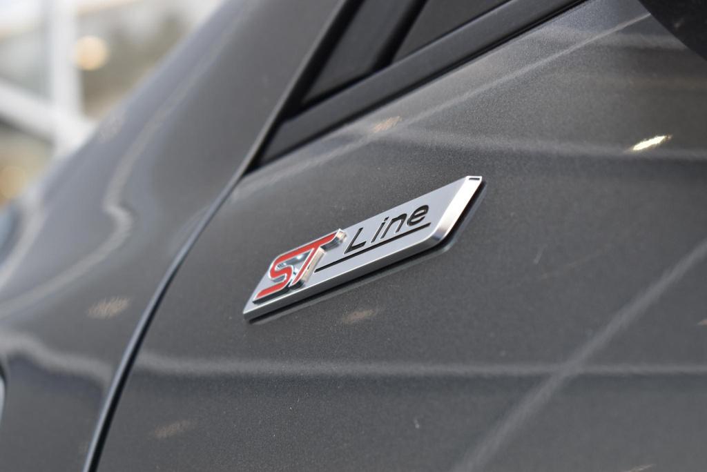 Ford Kuga 2.5 phev st-line x | climate control | adaptieve cruise control |