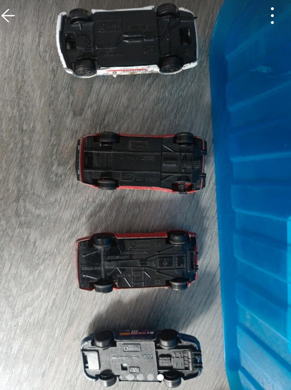 Vintage burago autos
