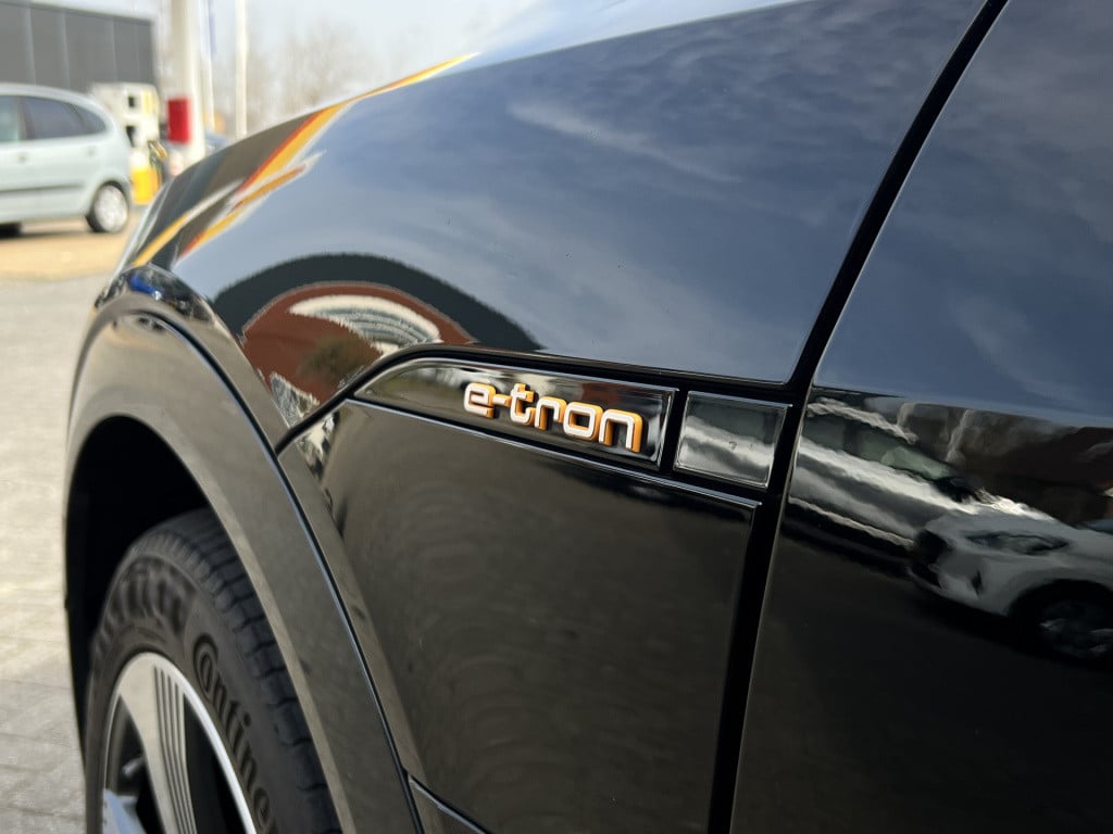 Audi E-tron e-tron 55 quattro advanced 95 kwh s-line | apple/ android carpl