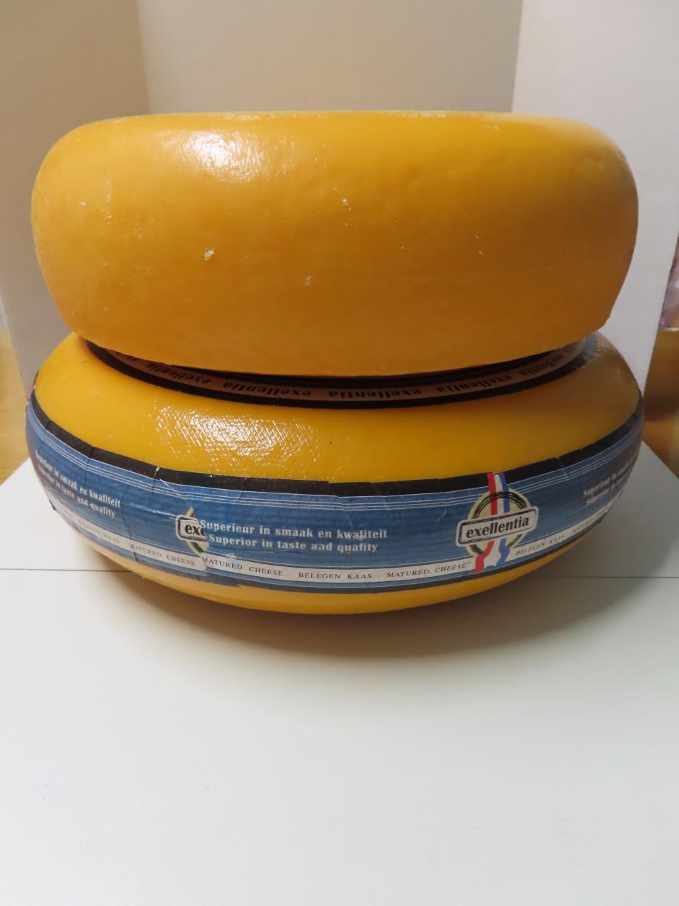 Plastic kazen Per stuk €.15,00 Doorsnee 32 cm