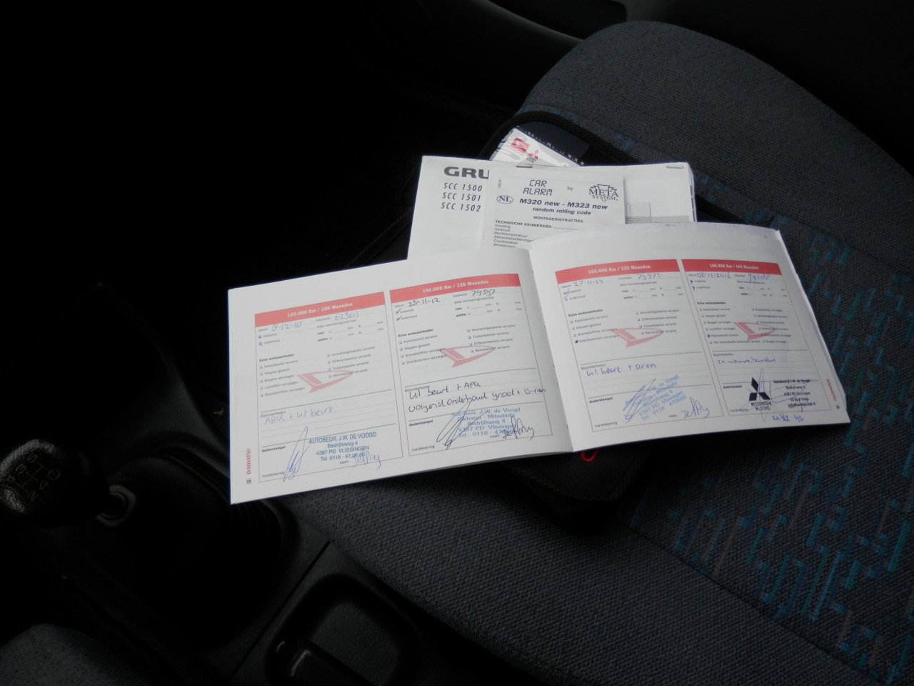 Auto Garant Biedt Aan: Daihatsu Gran Move 1.6 16v CS