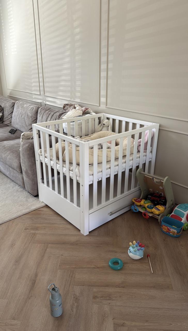 Babybox met lade en matras