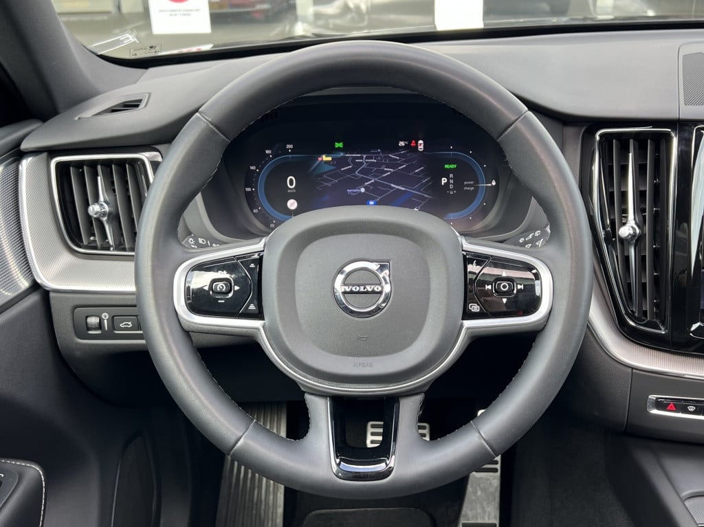 Volvo XC60 t8 455pk recharge ultra dark r-design| full options !