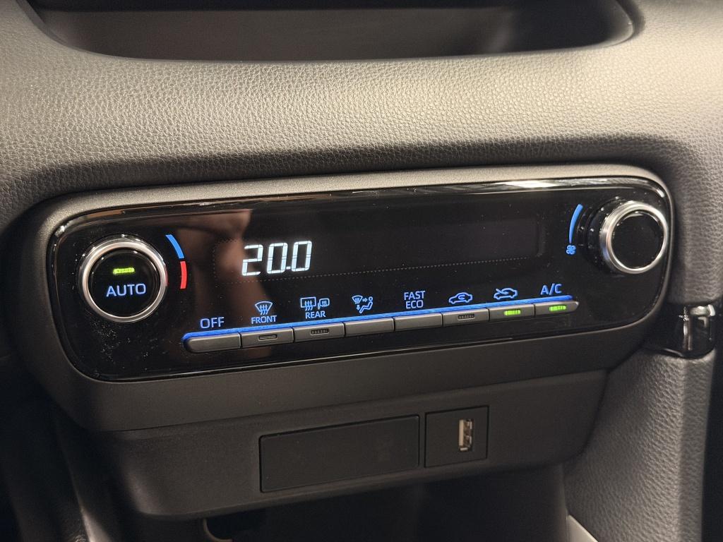 Toyota Yaris 1.5 hyb. dynamic| adap.cruise| camera| climate| keyless