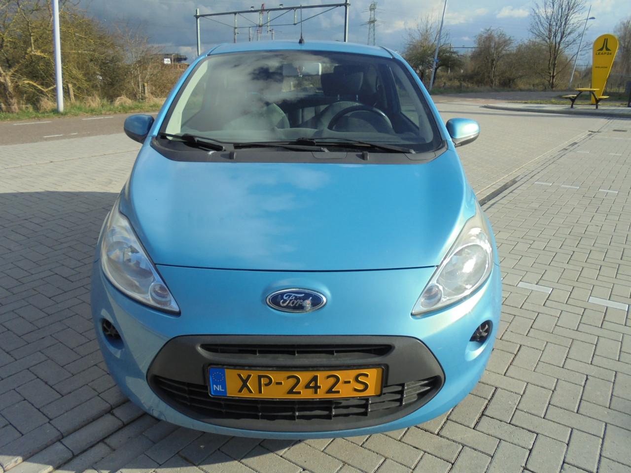 Ka 1.2 Trend trendy interieur slechts 134.254 Km Apk  nieuw bij aflevering