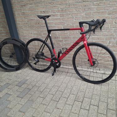 Canyon Ultimate CF SL 7-2025-FFWD 65mm-nieuwstaat