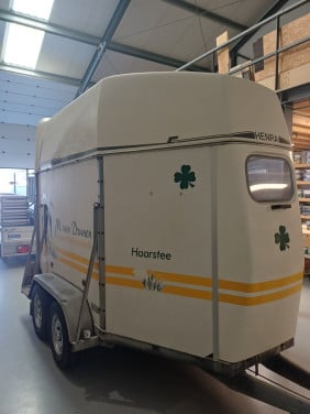 Paardentrailer