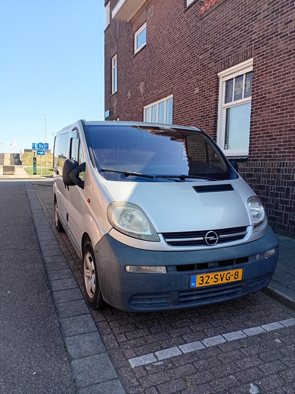 Opel vivaro camper