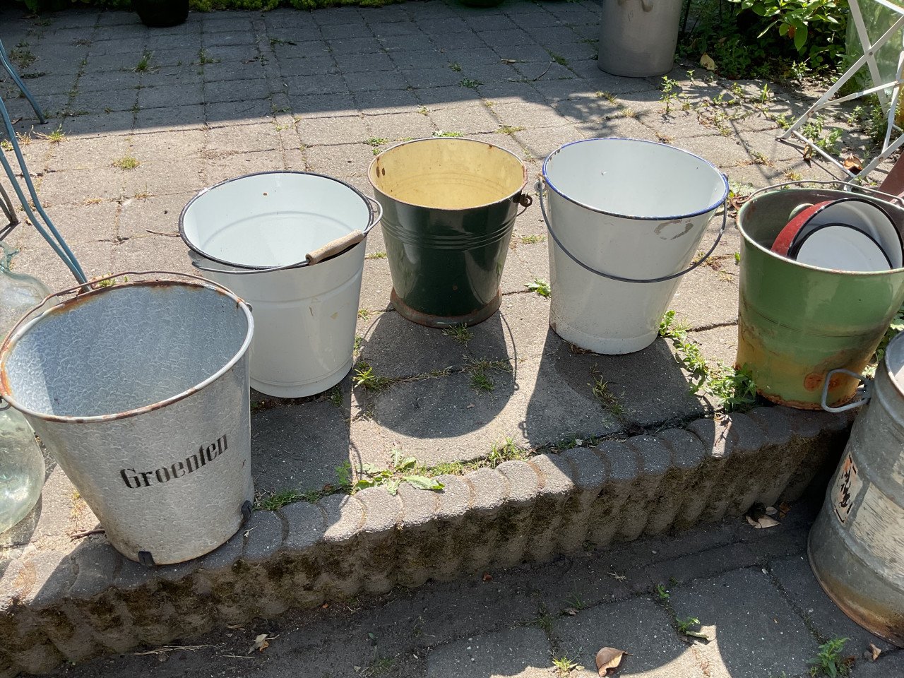 Schuuropruiming !   Tot 10 euro per stuk