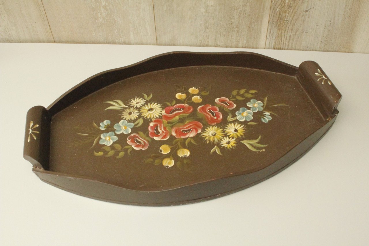 Houten dienblad met bloem versiering