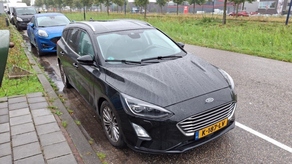 Ford Focus wagon 1.0 ecoboost st line business