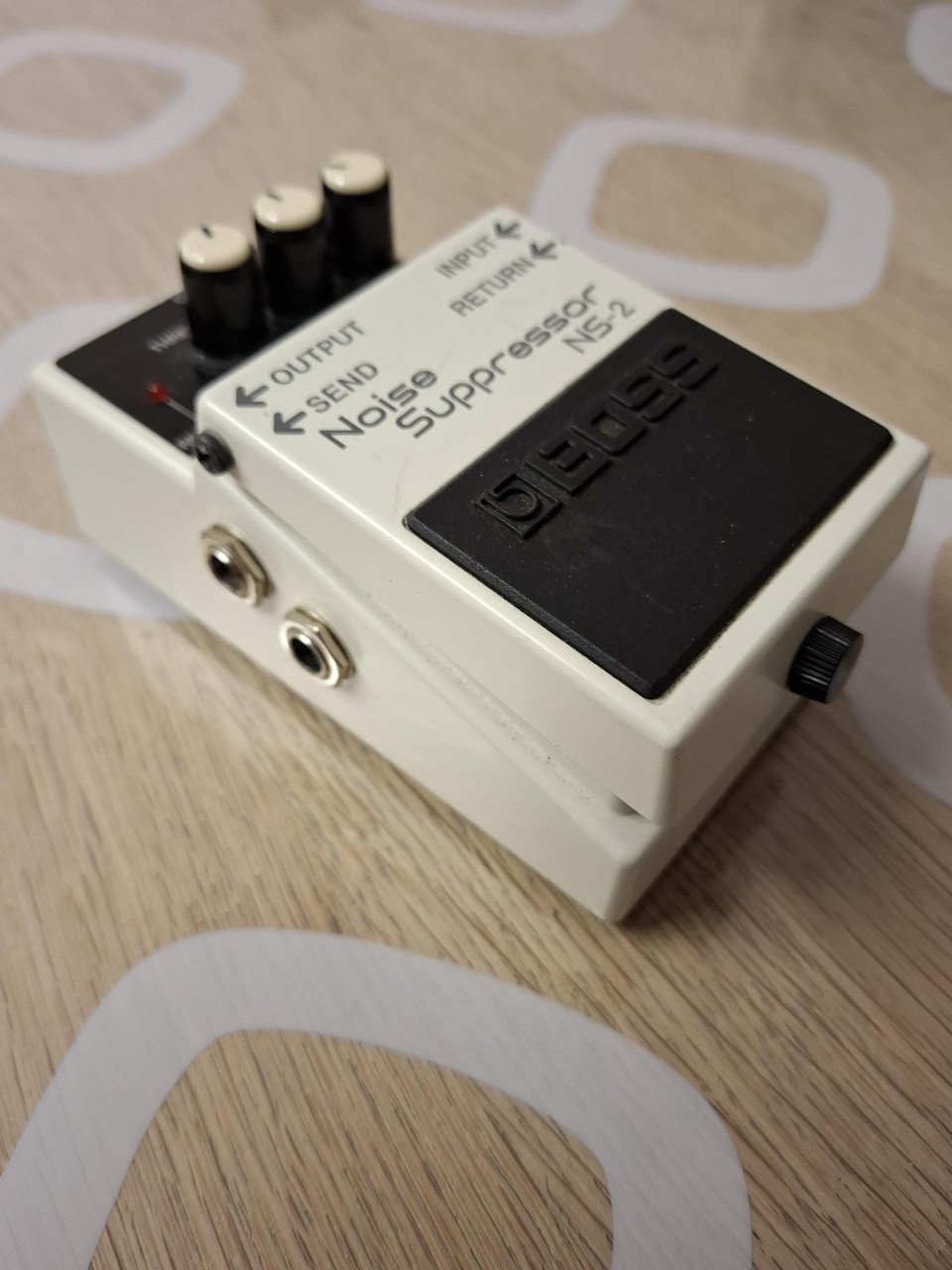 BOSS NS-2 NOISE SUPPRESSOR effectpedaal