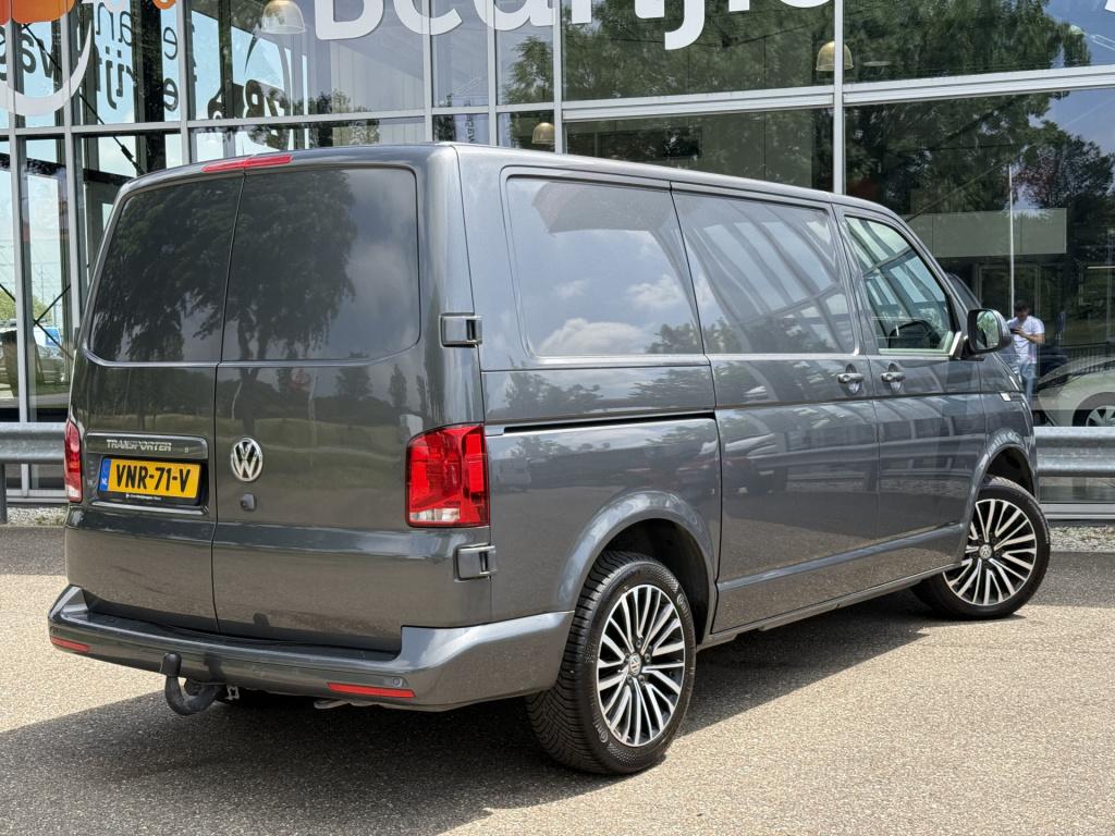Volkswagen Transporter 2.0 tdi l1h1 28 | led | trekhaak | navi | carplay | 
