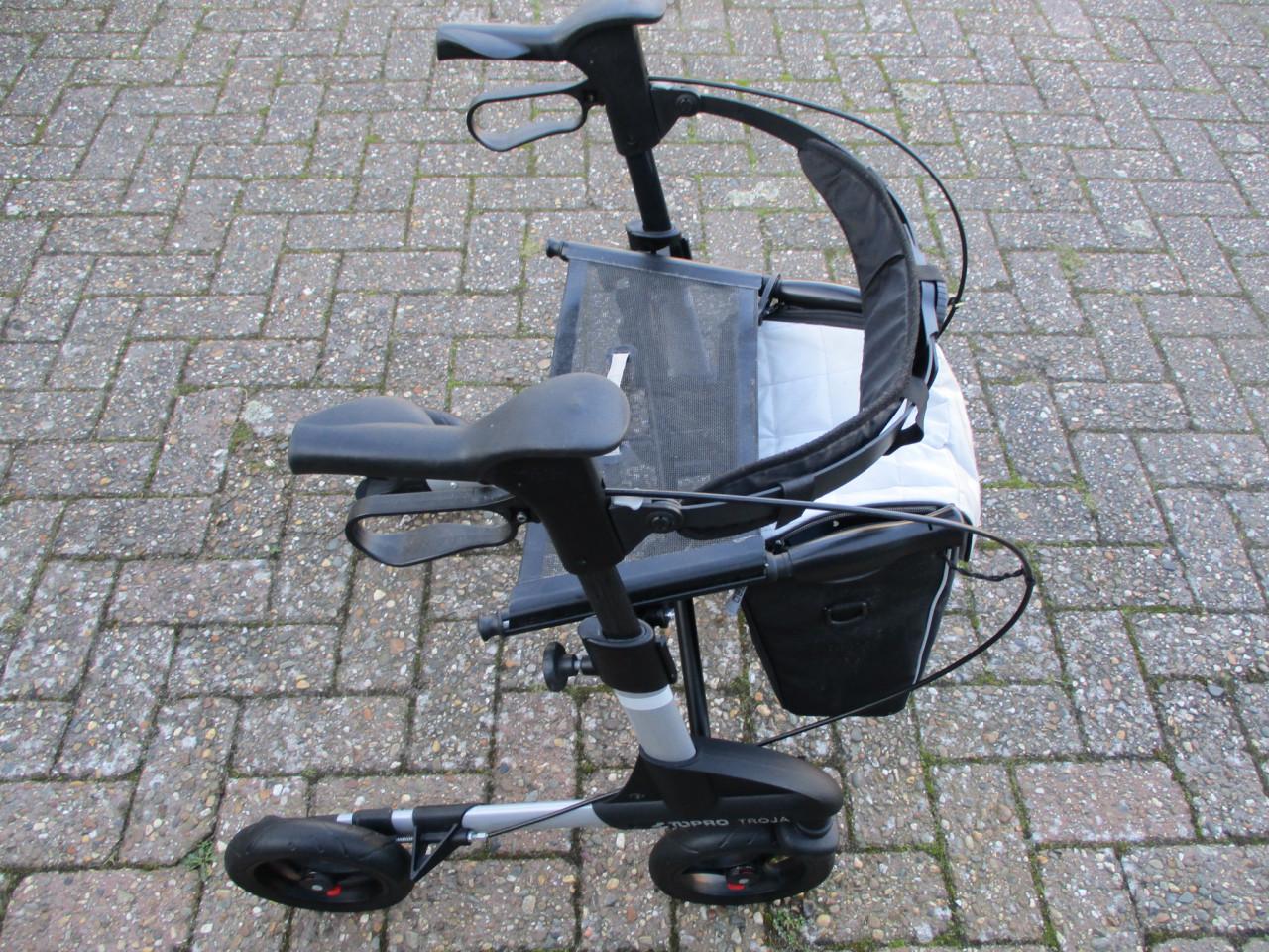 Zgan Topro Troja 2G opvouwbare lichtgewicht rollator