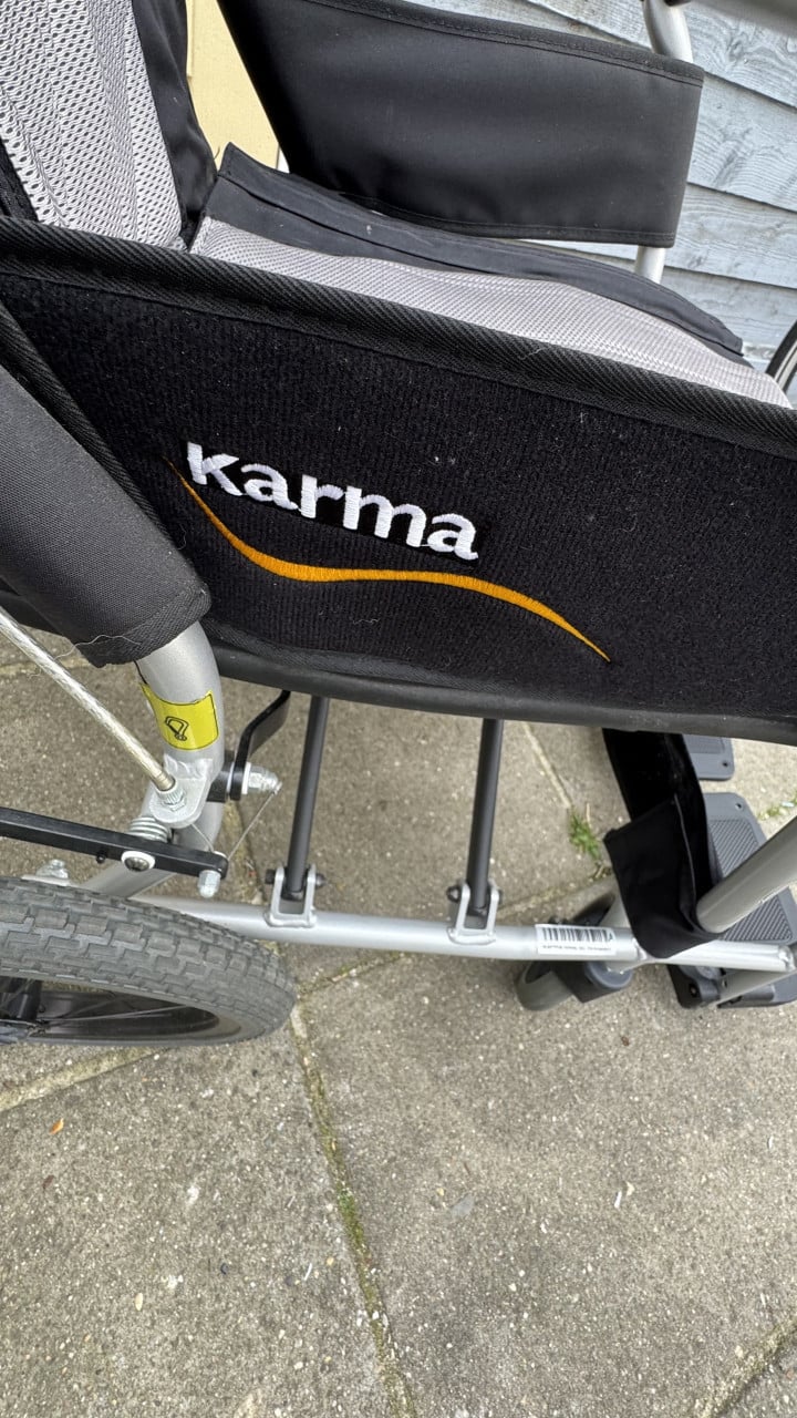 Karma rolstoel als nieuw