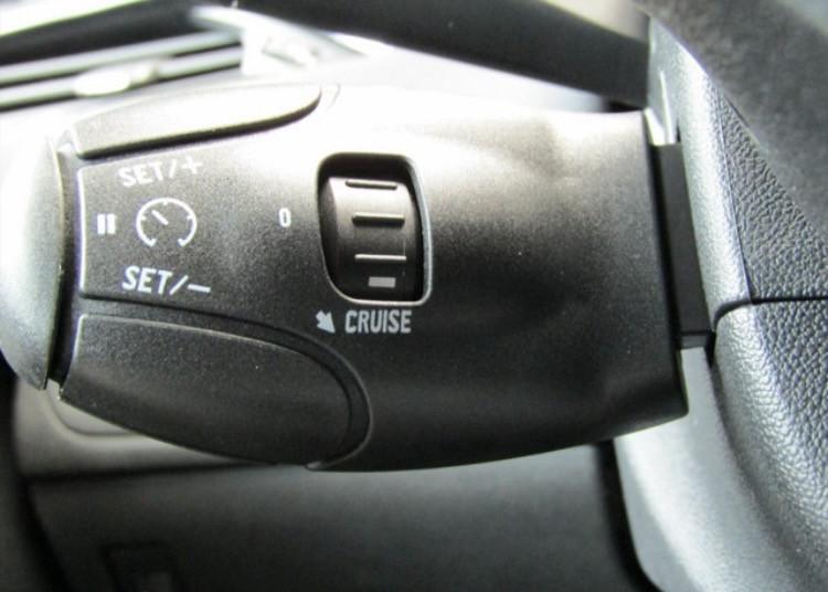 Peugeot 208 2018 54dkm airco navi pdc