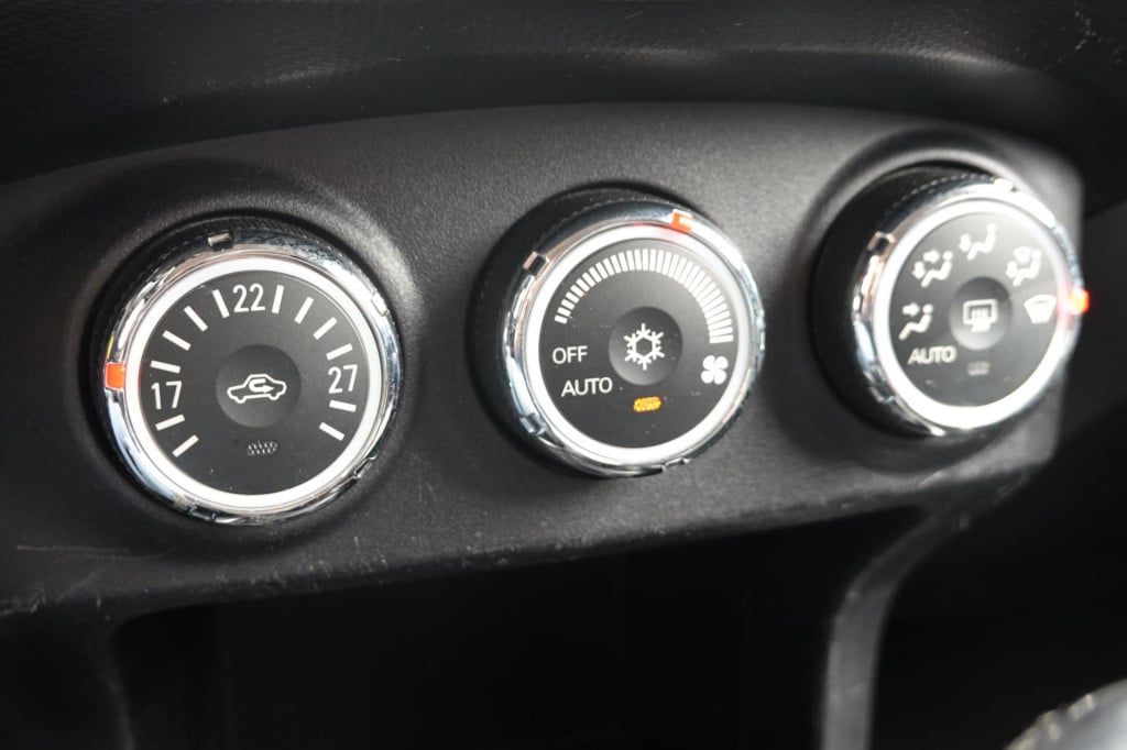 Mitsubishi Outlander 2.0 intro edition