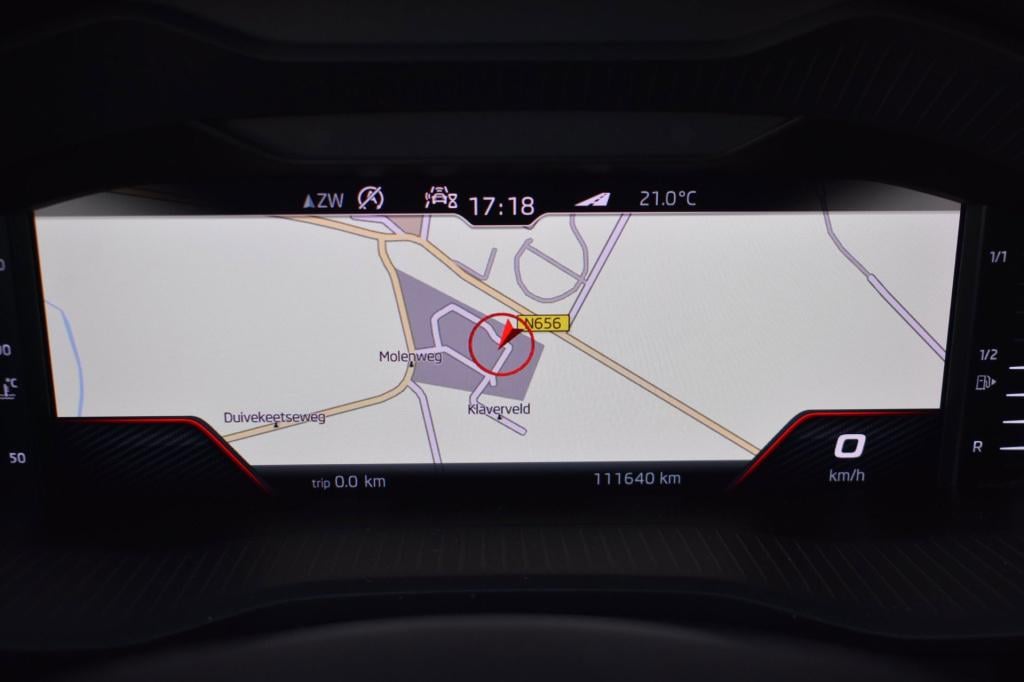 Skoda Kodiaq 1.5 tsi sportline | nap | camera | stoelverwarming | apple car