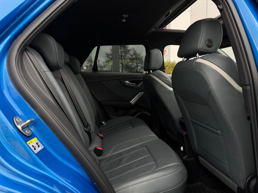 Audi Q2 2.0 tfsi quattro design luxe * panoramadak * leder * black pack