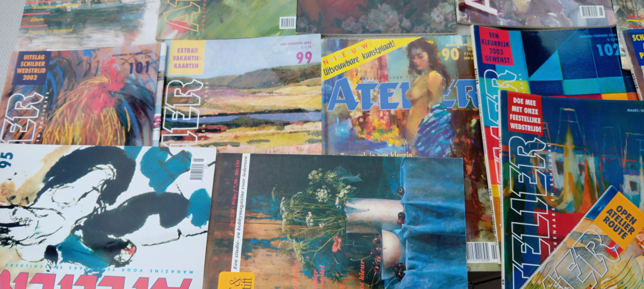 Aquarel boeken, palet en tekenstift+atelier