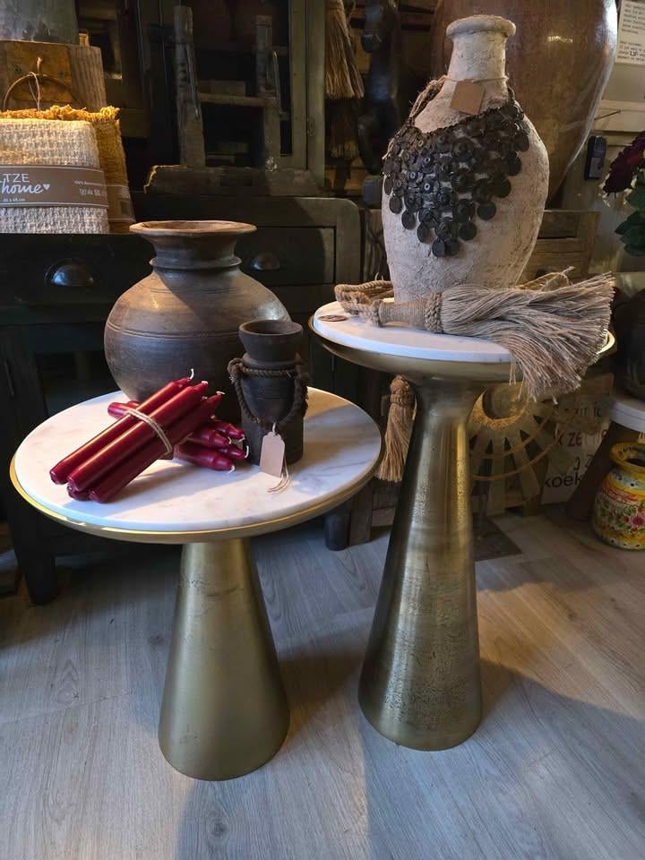 HEEL VEEL DECO, VERLICHTING, BANKEN, STOELEN, KASTJES ENZOVOORT BIJ 3Z