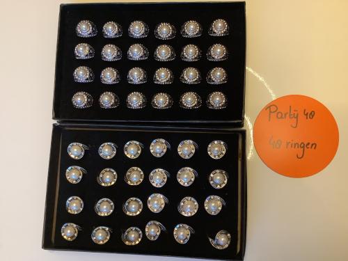 Partij mooie ringen.  Actie, Actie, Actie.  (Partij 48)