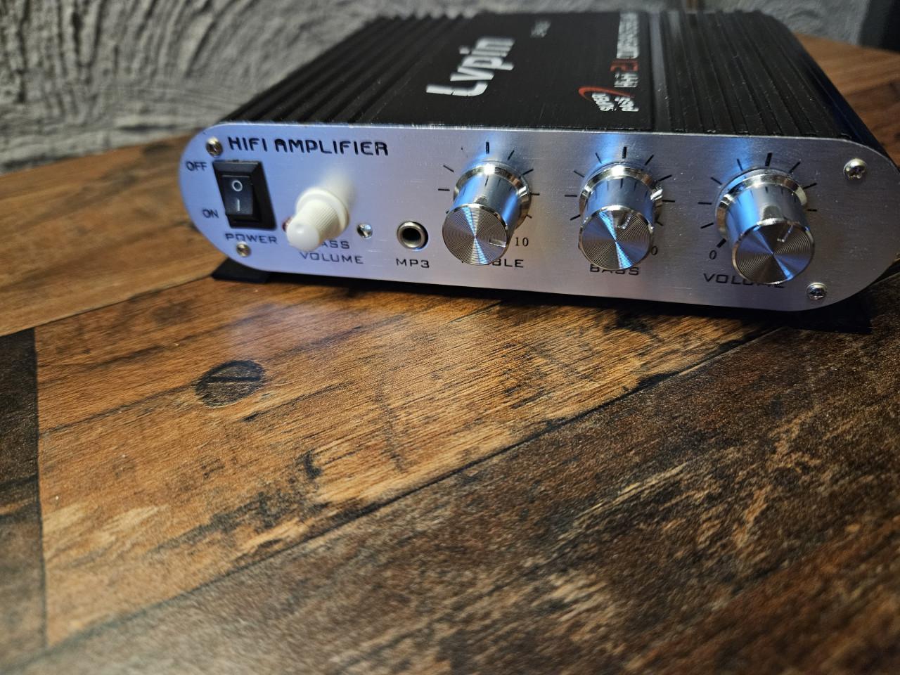 Lvpin LP-838 Hi-Fi 2.1 Stereo Versterker - Krachtig