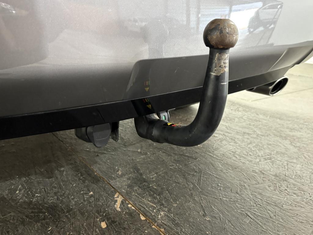 Toyota Rav4 2.5 hybrid awd bi-tone | innovation pack