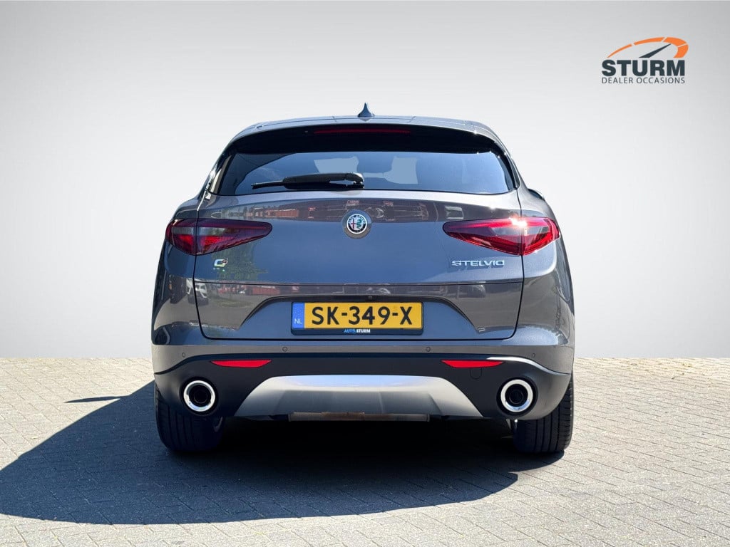 Alfa Romeo Stelvio 2.0 t awd super veloce interieur | trekhaak afneembaar |