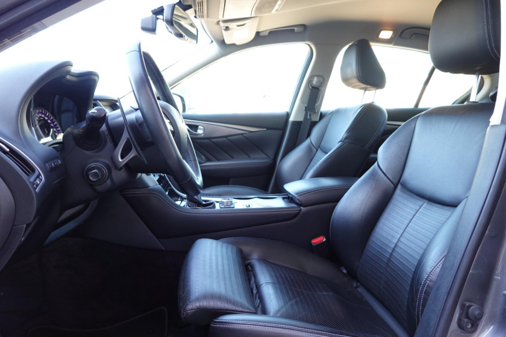 Infiniti Q q50 2.0t sport