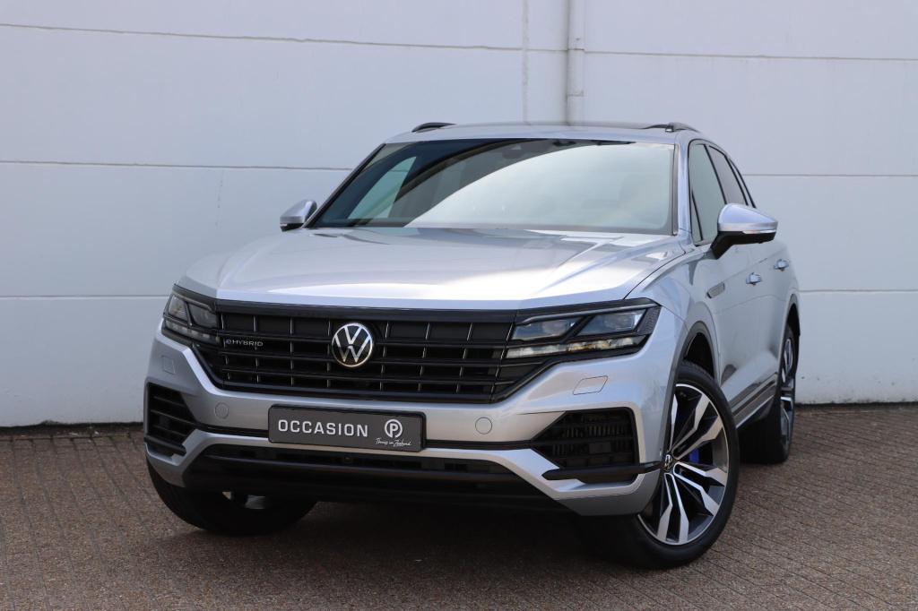 Volkswagen Touareg 3.0 tsi ehybrid 4motion elegance black style 367pk | soh