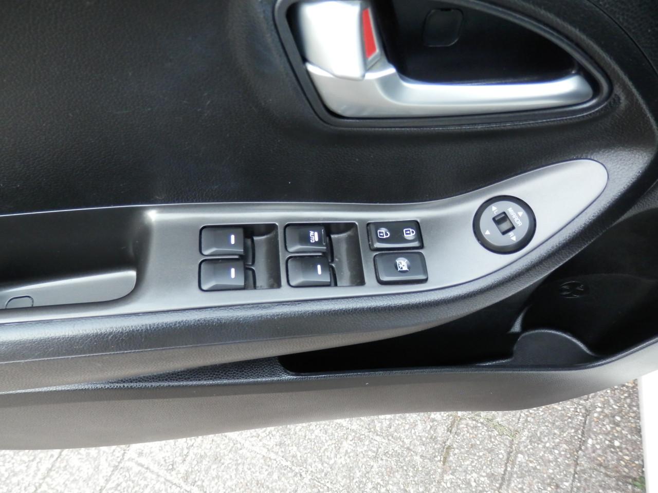 Auto Garant Biedt Aan: KIA Picanto 1.0 CVVT ComfortPlusLine Navigator