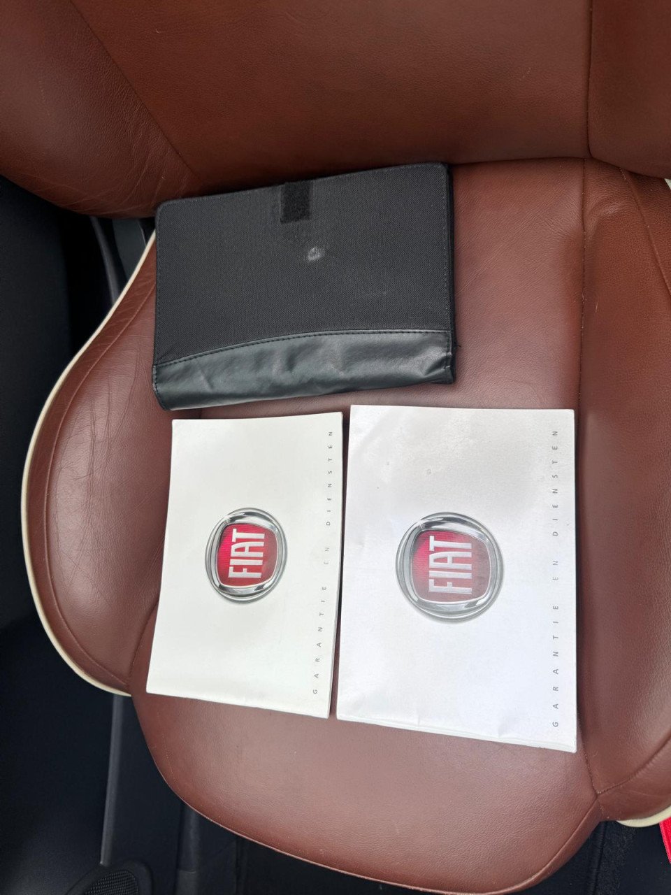 Fiat 500 C 0.9 TwinAir Lounge /Cabrio/Lederenbekleding/LMvelgen