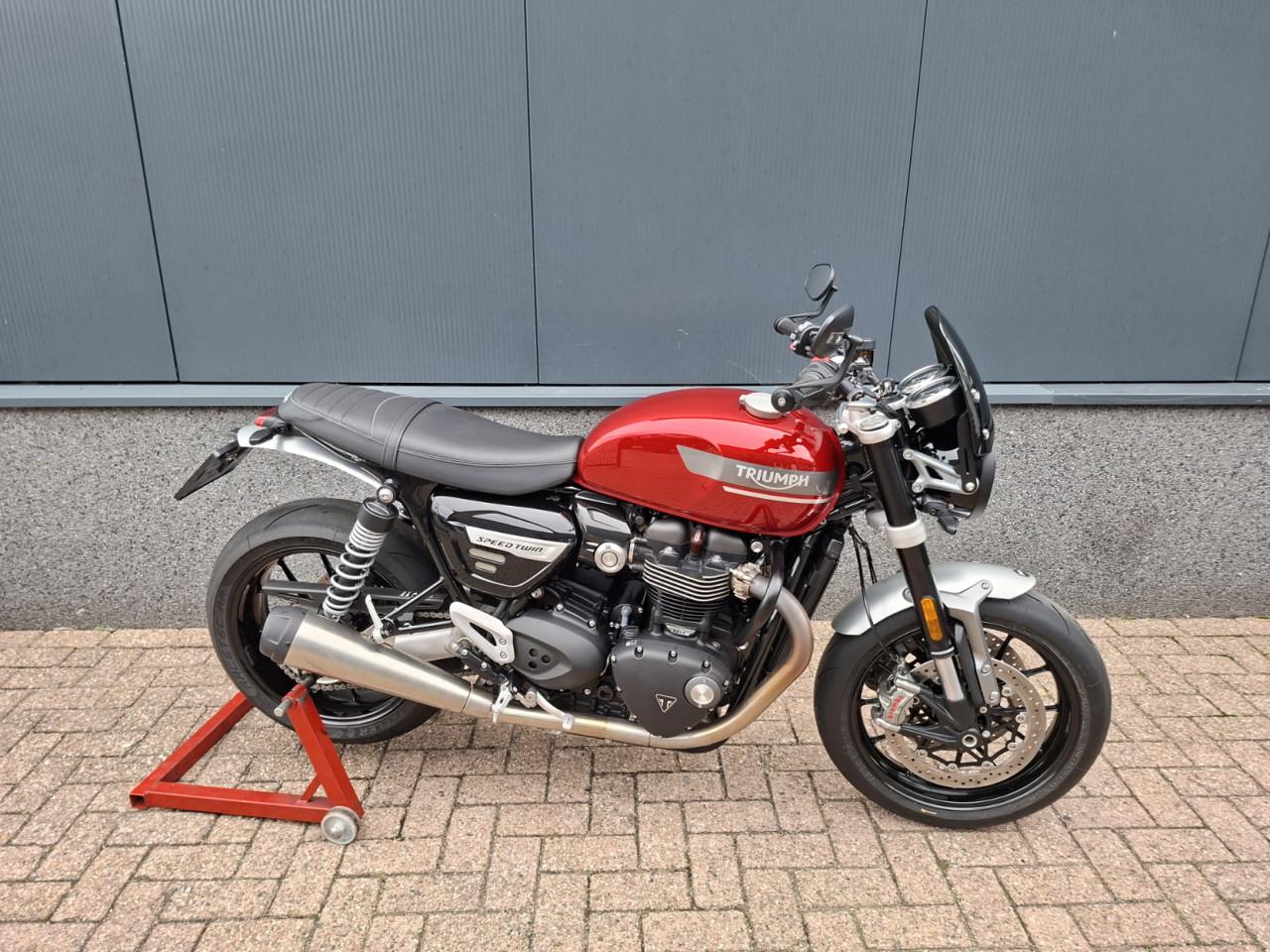 Triumph Speed Twin 1200