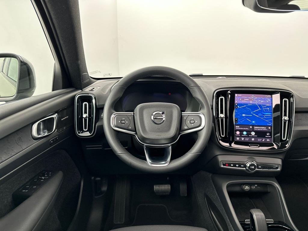 Volvo XC40 single motor ultimate 70kwh| pano| 360camera| adap.cruise|