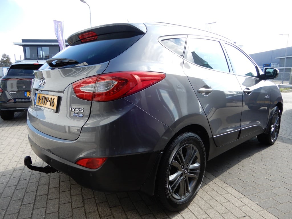 Hyundai Ix35 1.6i gdi go! | trekhaak 1200kg | navigatie | nl auto | achteru