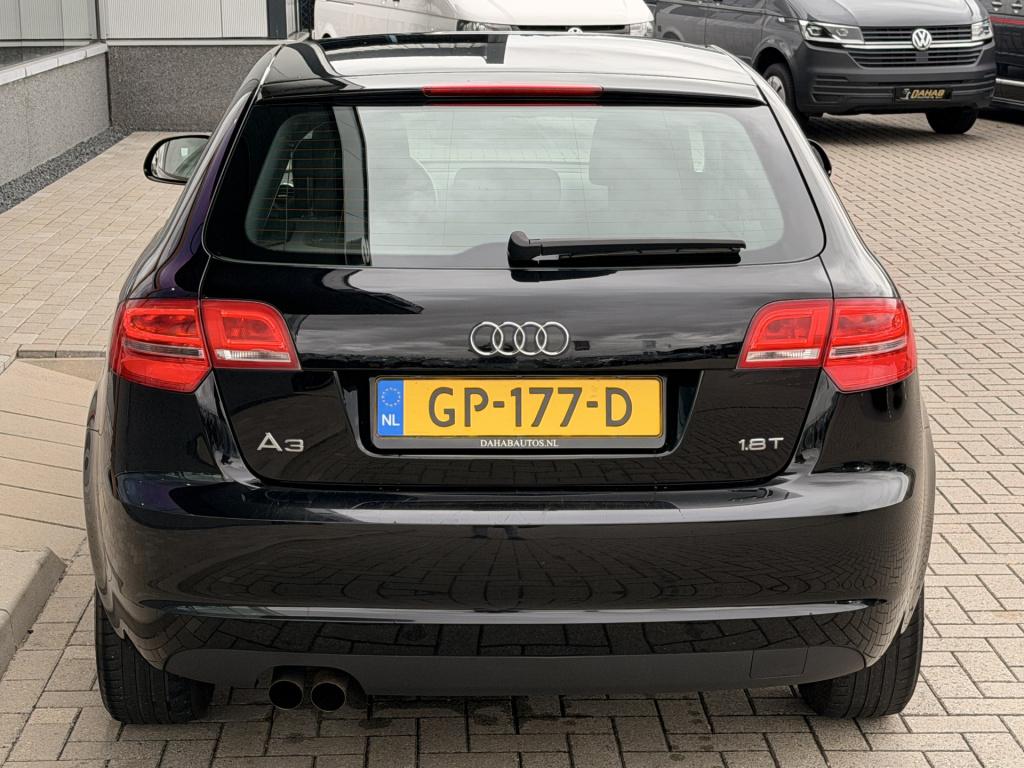 Audi A3 sportback 1.8 tfsi ambition | climate control | radio |