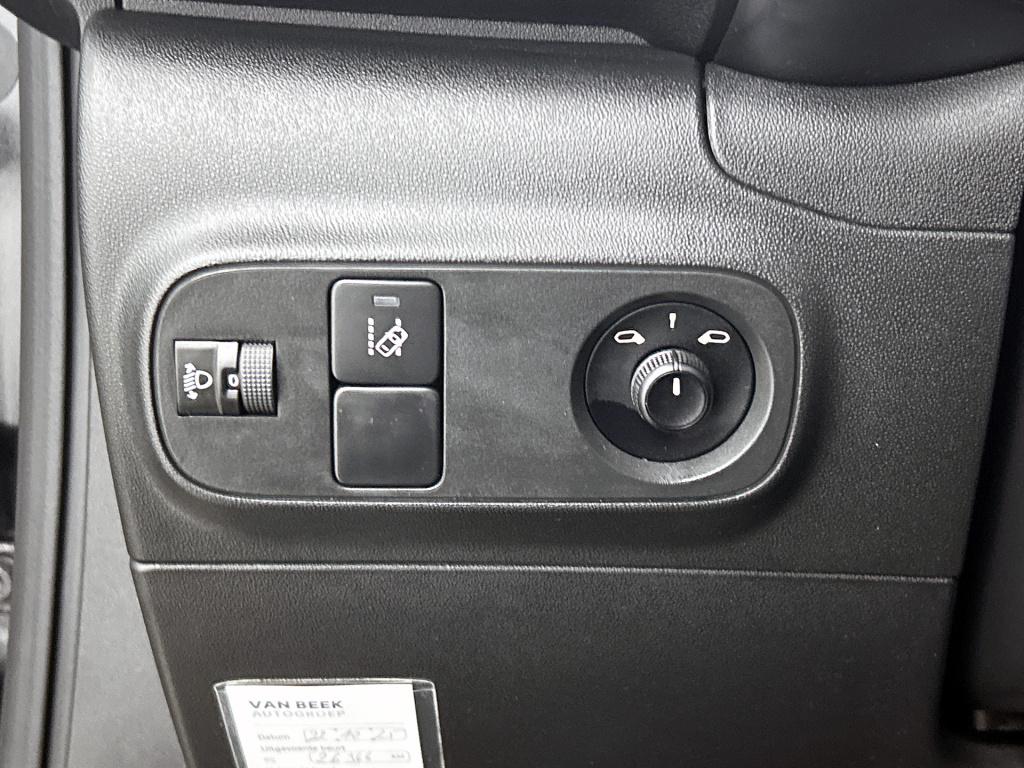 Citroen C3 82pk feel | rijklaar | trekhaak | navigatie | parkeerhulp |