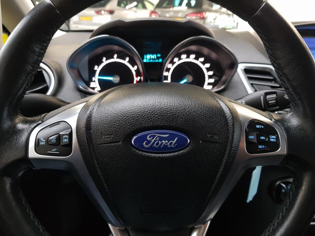 Ford Fiesta style ultimate 1.0