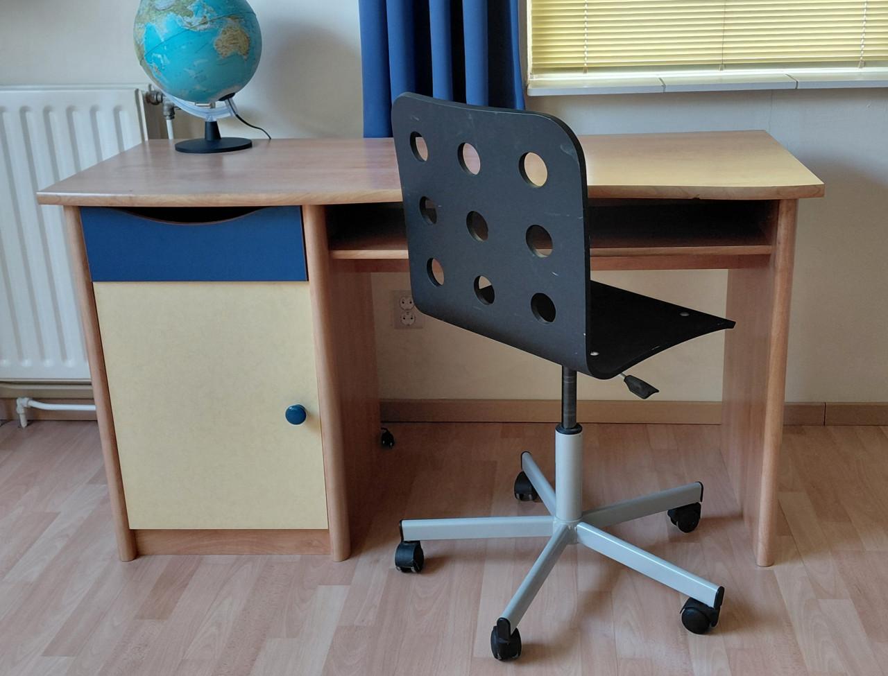 Tiener/studentenmeubels, GRATIS af te halen!