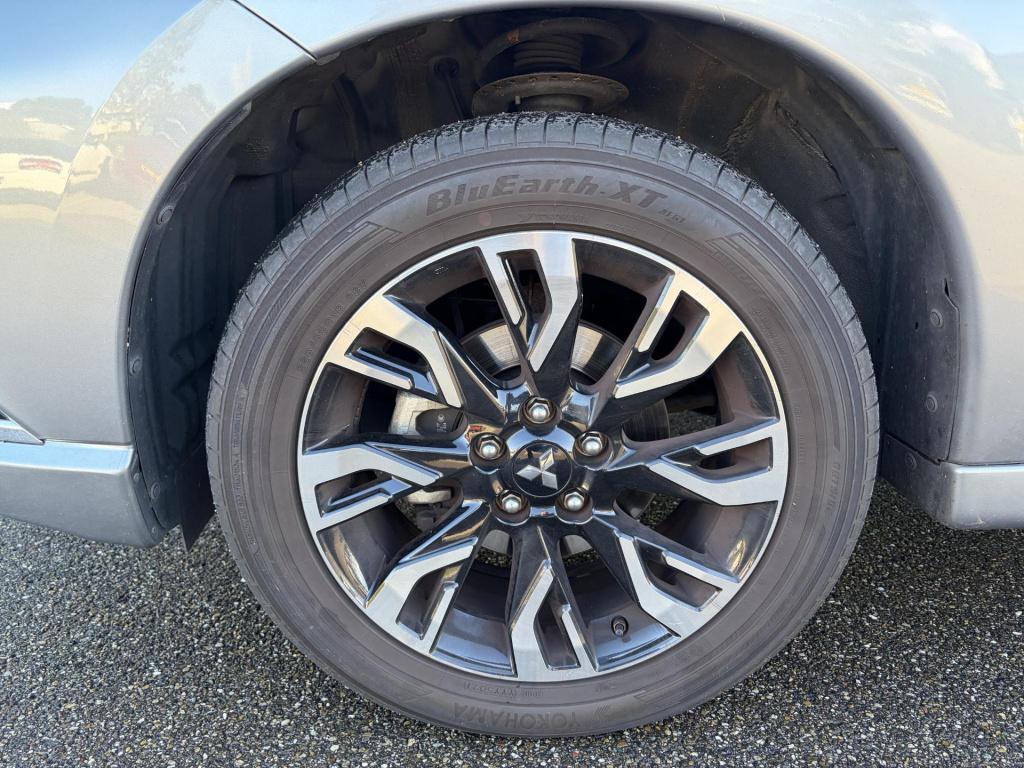 Mitsubishi Outlander 2.0 phev instyle
