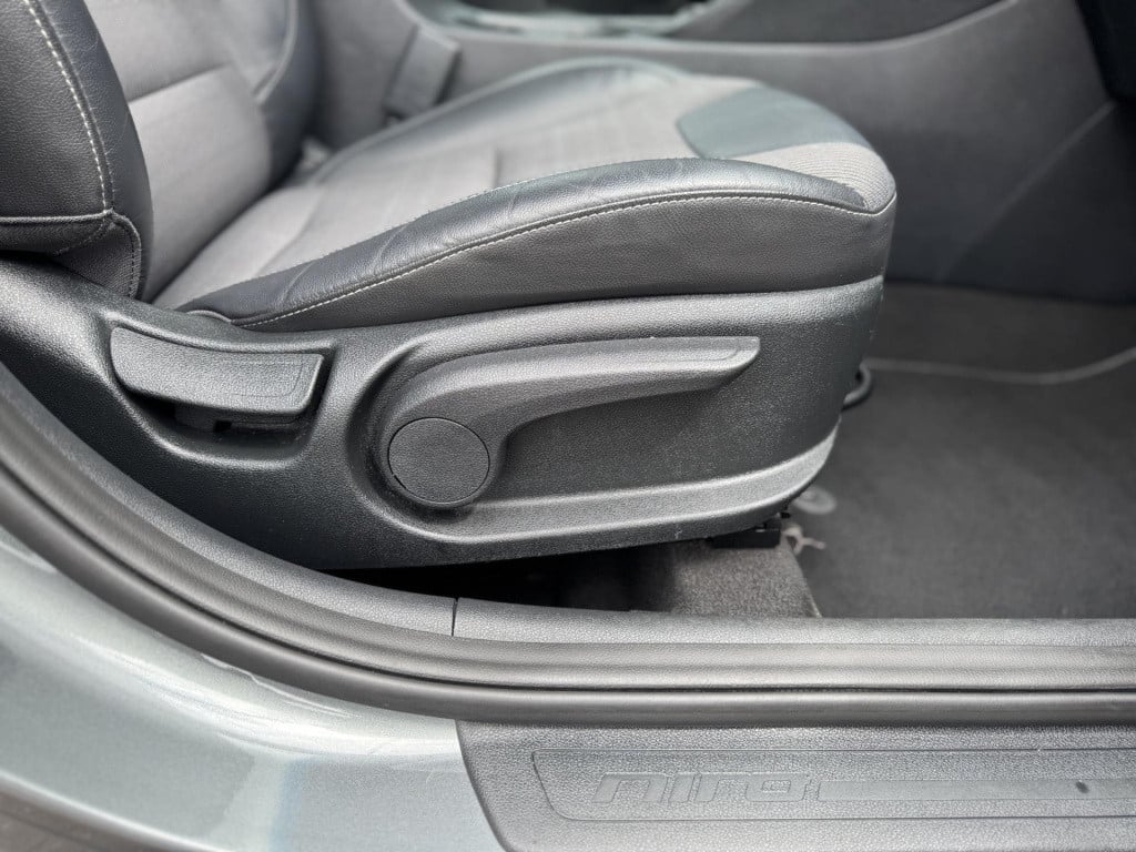 Kia Niro 1.6 gdi hybrid first edition | trekhaak | navigatie | camera | app