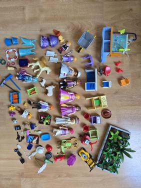 Veel setjes Playmobil