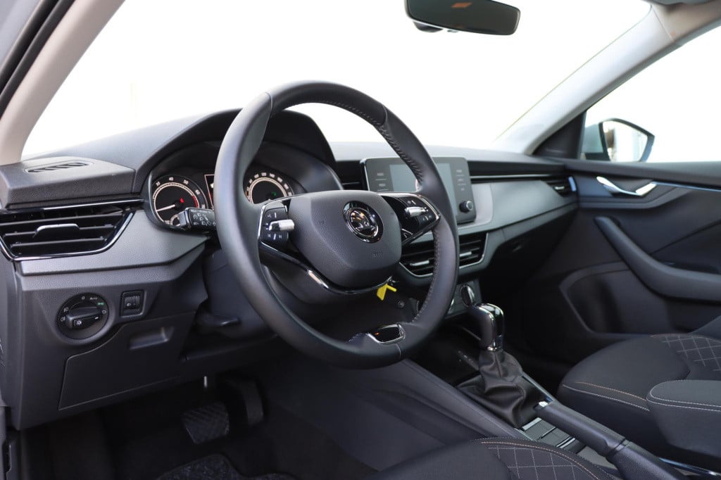 Skoda Scala 1.0 tsi ambition dsg7 110pk