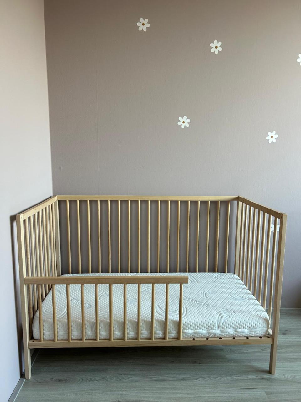 Houten ledikant 120x60 incl. matras