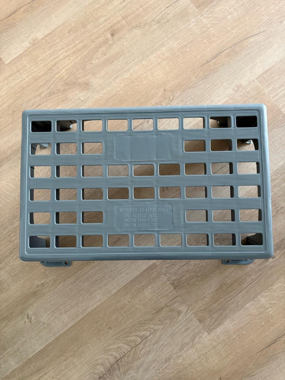 Nieuw en ongebruikt opstapje voor caravan of camper