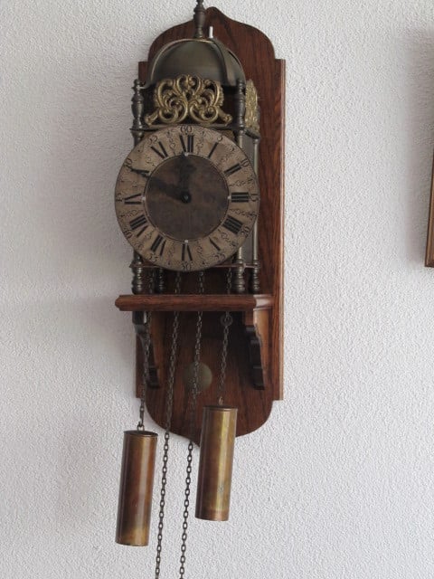 Oude Engelse Lantaarn Klok , op eiken houten Consool