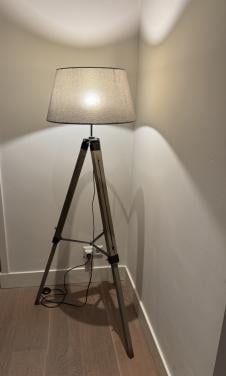 Vloerlamp 3 poot te koop