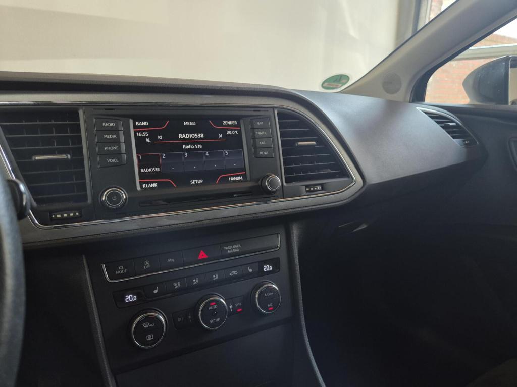 Seat Leon st 1.4 tsi fr / dealeronderhouden