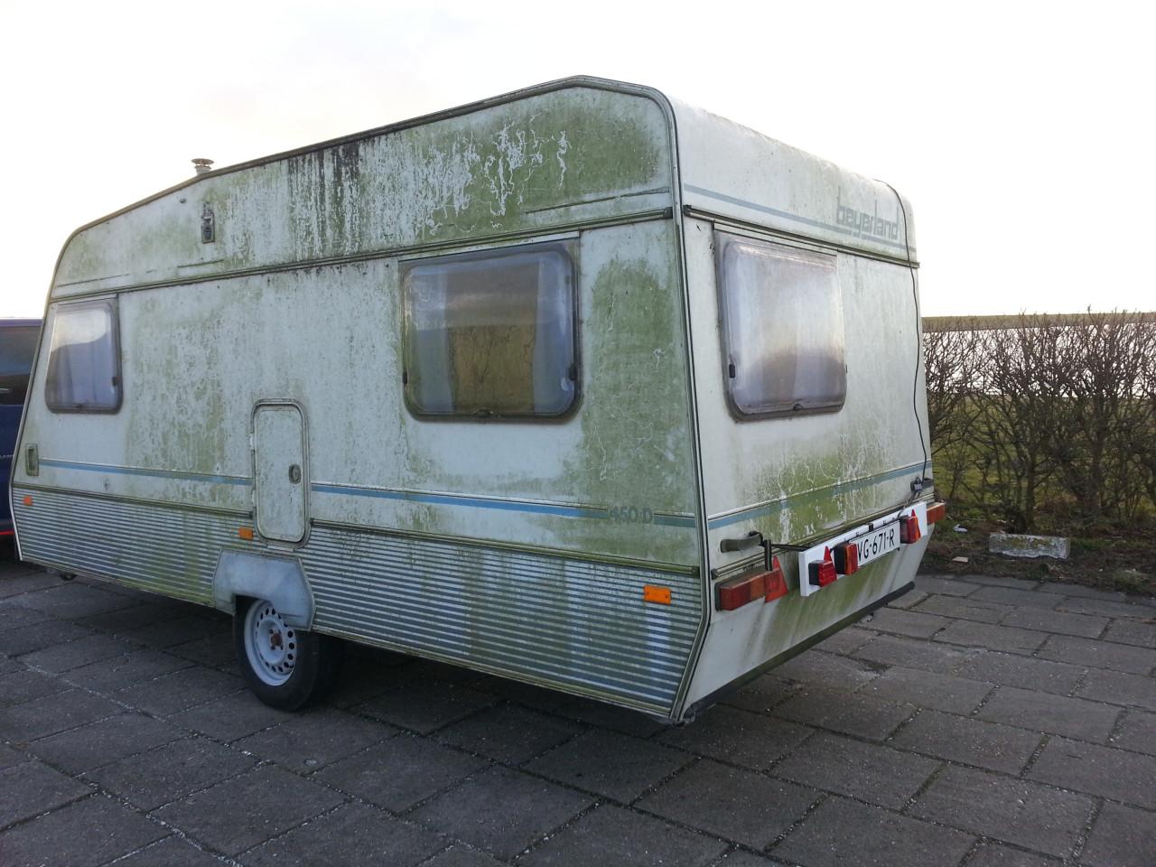 Kleine reparaties van caravans binnen en buiten